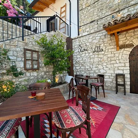 Szálloda Stone Berat