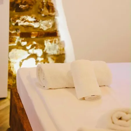 Stone Szálloda Berat